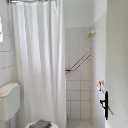 Aura Apartman Kínira
